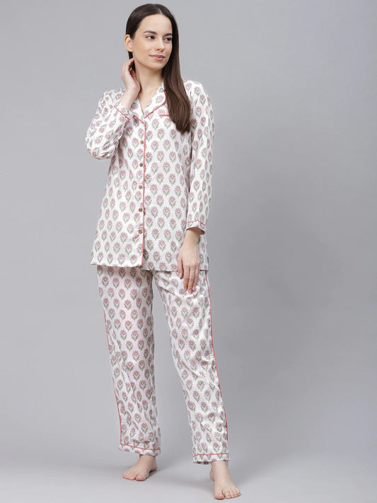 White & Pink Coloured Pure Cotton Floral Printed Round Neck 3/4 Sleeves Woman Designer Stylish Top & Trousers Night suit!!