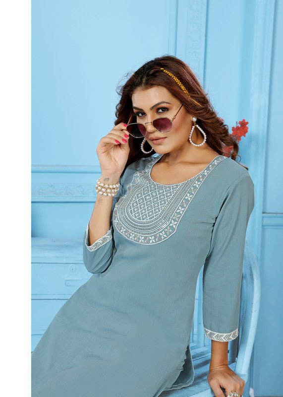 Grey Coloured Rinkal Cotton with Embroidery Work Round Neck 3/4 sleeves Women Designer Party/ Casual wear Kurti with Pant!!