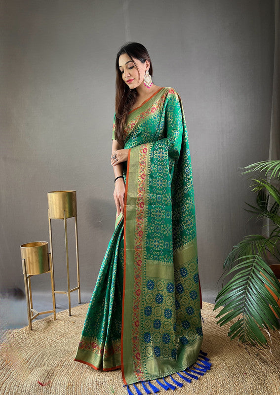 Green & Multi Coloured Pure Bandhej Patola Silk with Bandhani weaving Women Ethnic/Party wear Ready to wear Silk Saree with Blouse!!