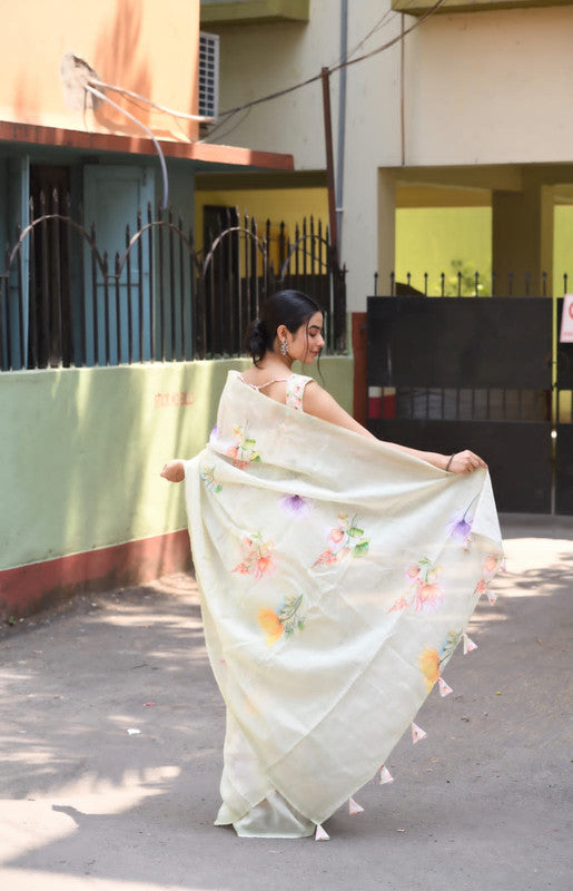 Light Pista Green & Multi Coloured Heavy Linen with Beautiful Digital Print Women Party/Casual wear Cotton Saree with Running Blouse!!