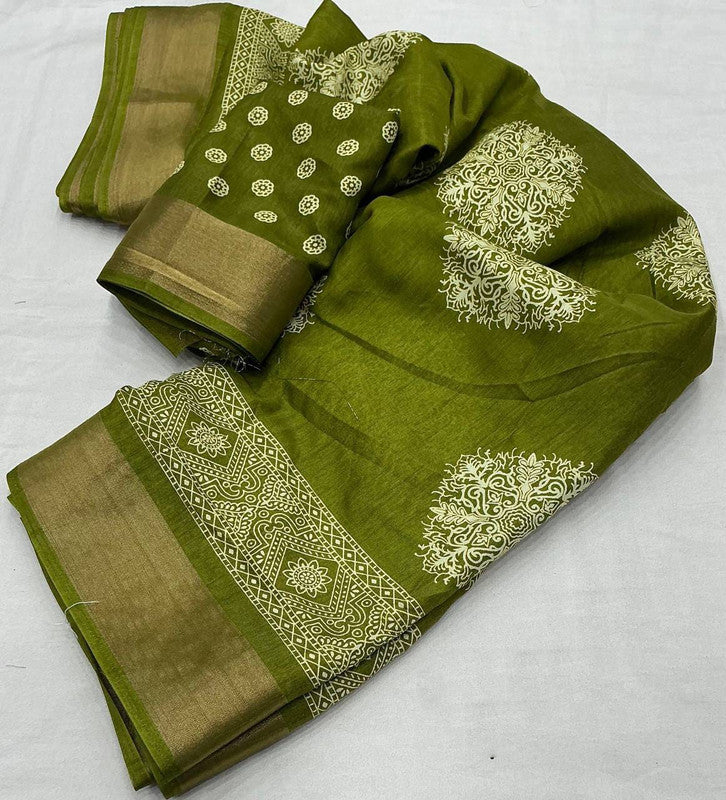 Mehendi Green with White Coloured Soft Cotton Crape with Zari Woven Pattu Border & Batik Printed Women Party/Festival wear Cotton Crape Saree with Blouse!!