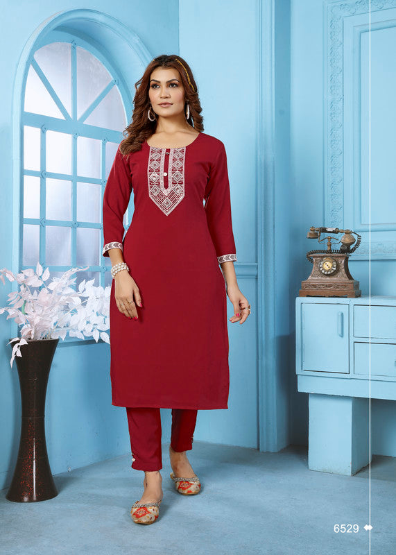 Maroon Coloured Rinkal Cotton with Embroidery Work Round Neck 3/4 sleeves Women Designer Party/ Casual wear Kurti with Pant!!