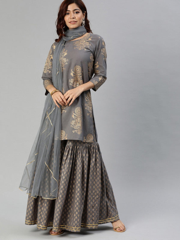 Grey & Gold Coloured Pure Cotton with Foil printed Round neck Three-quarter Sleeves Women Designer Party/Casual wear Kurta with Sharara & Dupatta!!