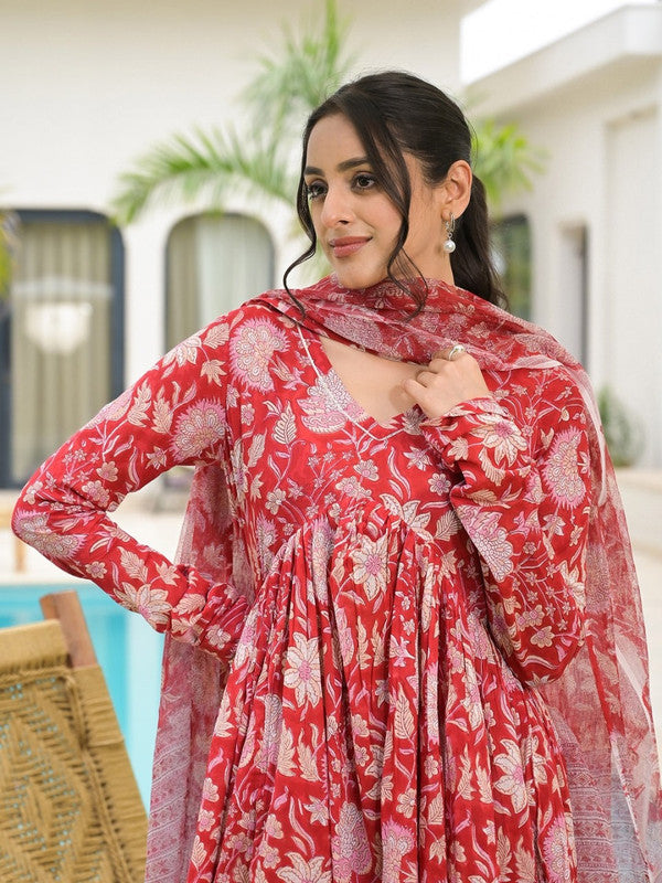 Red Coloured Pure Cotton with Floral Print V-Neck Long Regular Sleeves Women Designer Party/Casual wear Gotta Patti Anarkali Kurta with Trousers & Dupatta!!