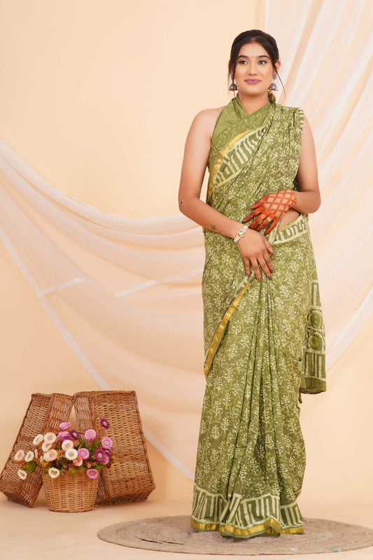 Mehendi Green with Half White Coloured Pure Cotton with Hand Block Printed Women Party/Casual/Office Wear Cotton Saree with Blouse!!