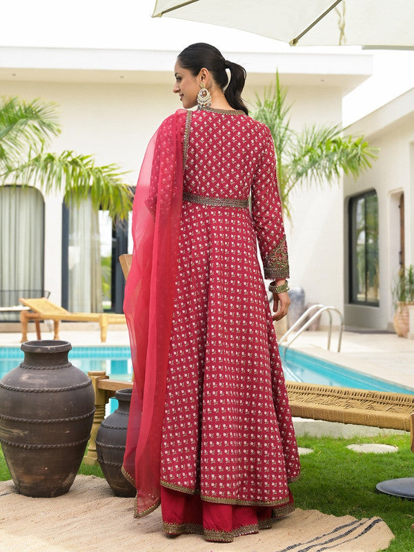 Maroon Coloured Viscose Rayon with Floral Print V-Neck Long Regular Sleeves Women Designer Party/Casual wear Anarkali Kurta With Organza Dupatta!!