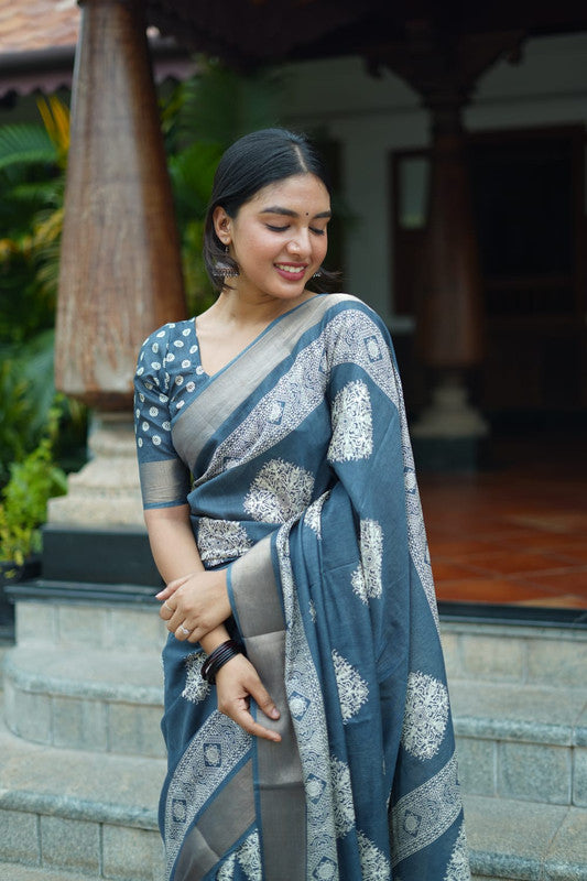 Grey with White Coloured Soft Cotton Crape with Zari Woven Pattu Border & Batik Printed Women Party/Festival wear Cotton Crape Saree with Blouse!!