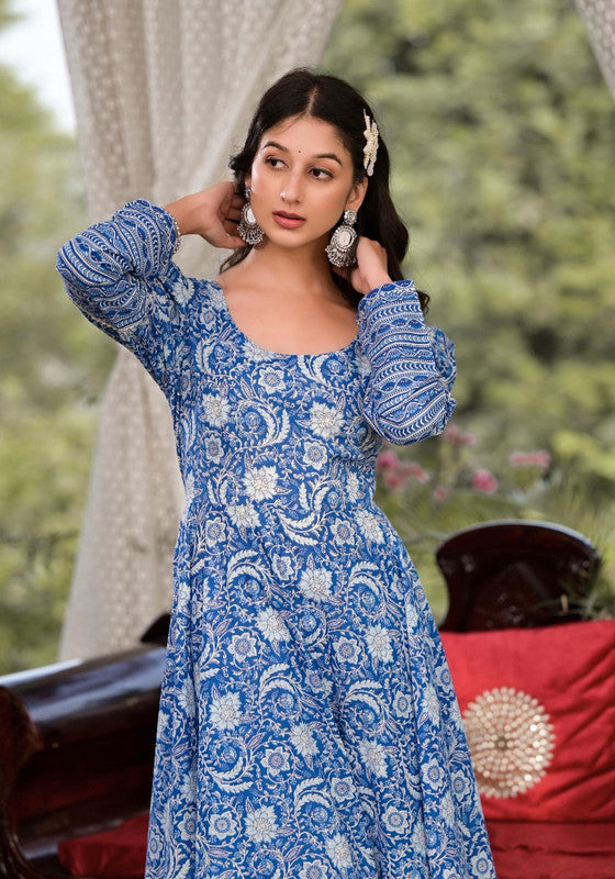 Blue & White Coloured Cotton Floral printed Round neck & long sleeves Women Designer Party/Casual wear Anarkali Kurta with Trousers!!