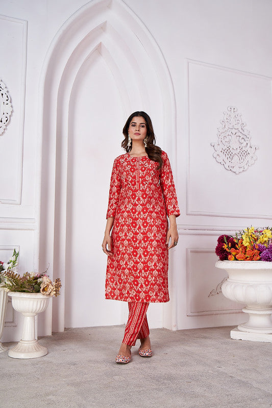 Red Coloured Royal Silk export quality with Hand work Round Neck 3/4 sleeves Women Designer Party/ Casual wear Kurti with Pant!!