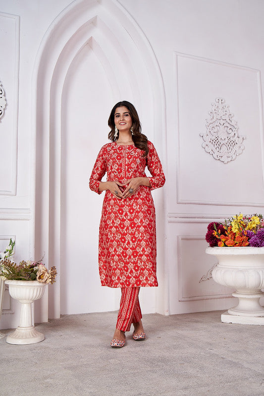 Red Coloured Royal Silk export quality with Hand work Round Neck 3/4 sleeves Women Designer Party/ Casual wear Kurti with Pant!!