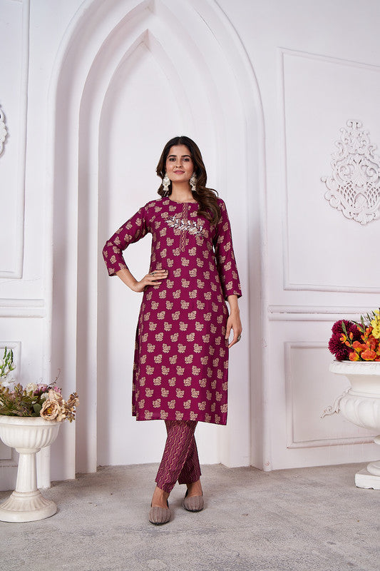 Wine Coloured Royal Silk export quality with Hand work Round Neck 3/4 sleeves Women Designer Party/ Casual wear Kurti with Pant!!