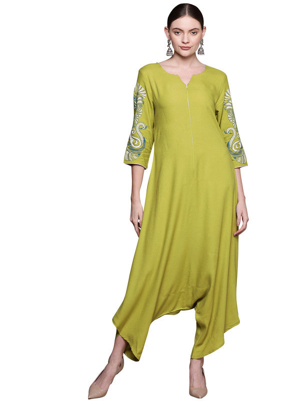 Mehandi Green Coloured Heavy Rayon with Contrast Print Three Quarter Sleeves Women Designer Party/Casual wear Jumpsuit!!