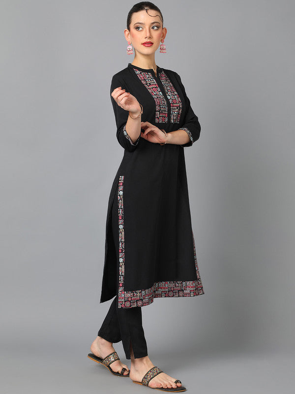 Black Coloured Crepe with Pigment Print, Mandarin Collar, 3/4 Sleeves & Side Slits Women Designer Party/Casual wear Geometric Pattern Straight Kurta with Pant!!