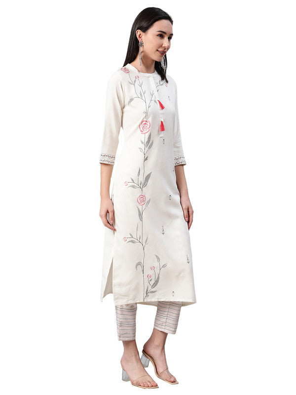 Cream Coloured Premium Rayon with Foil Print mandarin collar 3/4 Sleeves side slit Women Designer Party/Casual wear Straight Kurta!!