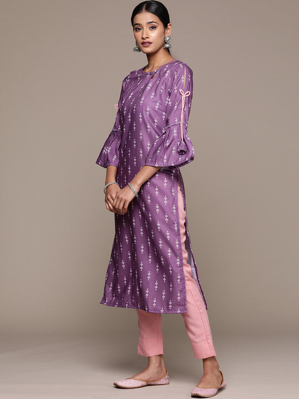 Lavender Coloured Rayon with Screen Print Round Neck Bell Sleeves Side Slits Women Designer Party/Casual Straight Kurta and Pant Set!!