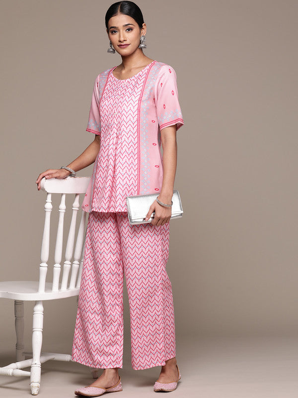 Pink Coloured Rayon with Digital Print Round Neck Elbow Sleeves Side Slits Women Designer Party/Casual Straight Kurta and Palazzo Set!!