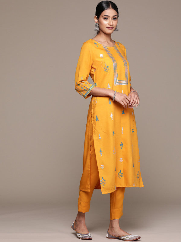 Mustard Yellow Coloured Rayon with Foil print Round Neck 3/4 Sleeves Side Slits Women Designer Party/Casual Straight Kurta and Pant Set!!