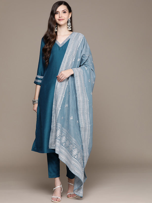 Teal Blue Coloured Chinon Foil Print V-Neck Three Quaters Sleeve Side Slit Women Designer Party/Casual wear A-line Kurta with Pant & Dupatta!!