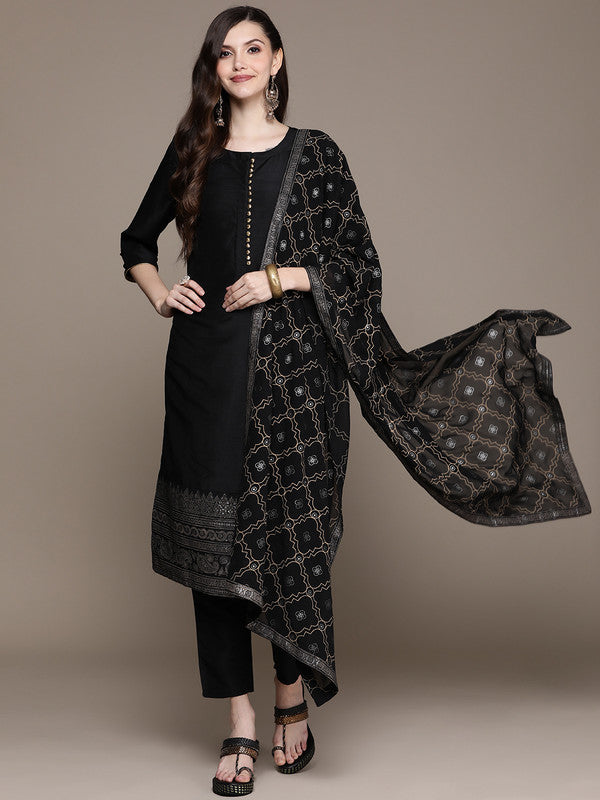 Black Coloured Crepe Foil Print Round Neck Front & Sleeve Dyed Back Women Designer Party/Casual wear Straight Kurta Pant and Dupatta Set!!