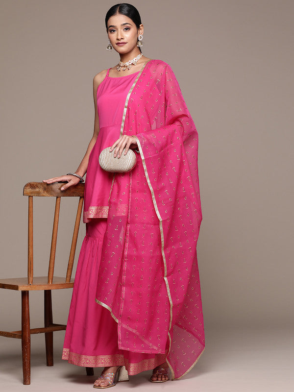 Pink Coloured Crepe with Spaghetti Strap Side Zipper & Printed Border Women Designer Party/Casual Fit & Flare Kurta with Sharara & Dupatta Set!!