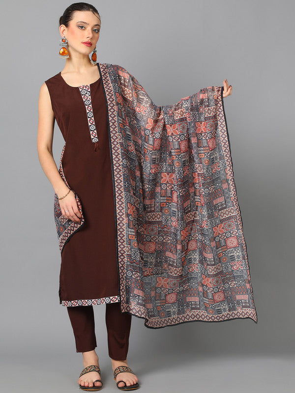 Brown Coloured Crepe with Digital Print Round neck Side Slit Women Designer Party/Casual wear straight Kurta with Pant & Dupatta!!