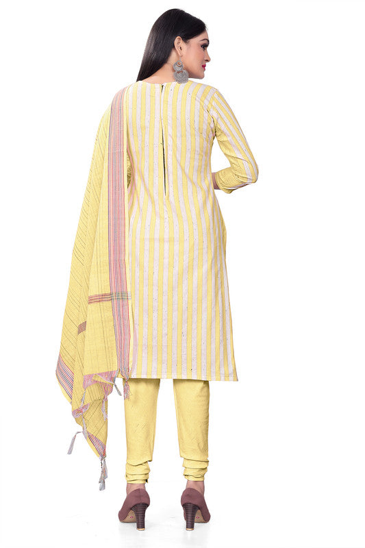 Yellow Coloured Banarasi Jaquard with Print Women Party/Casual wear Dress Material Suit- Top with Bottom & Dupatta!!