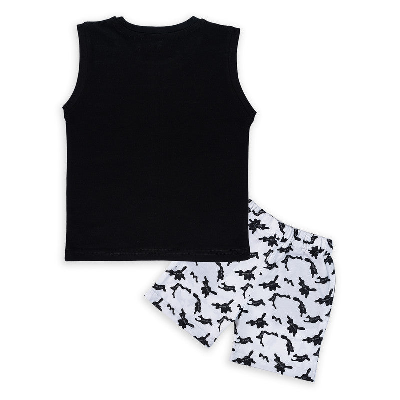 Black Coloured Sleeveless set for boys!!