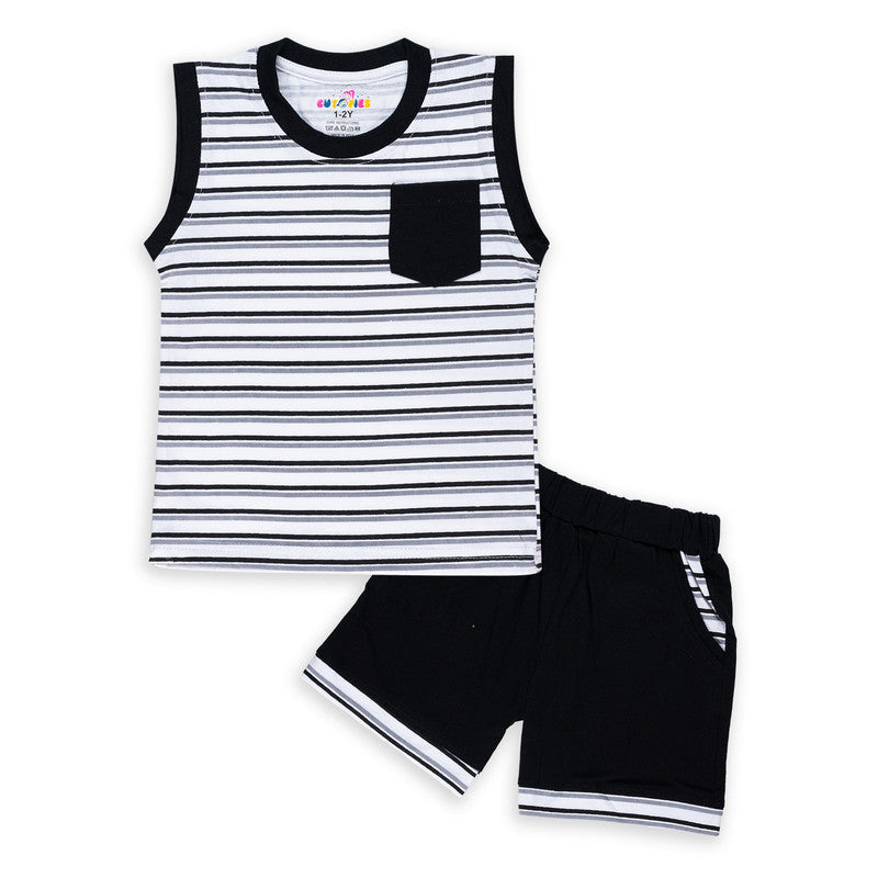 Black Coloured Sleeveless set for boys!!