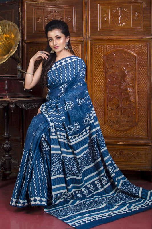 Blue & White Coloured Beautiful Hand Block printed Women Daily/Party wear Pure Cotton Saree with Blouse!!