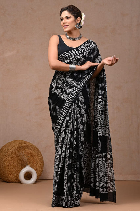 Black & White Coloured Hand Block Bagru, Dabu & Batik Dye Print Women Designer Party wear Pure Cotton Saree with Runnin Blouse!!