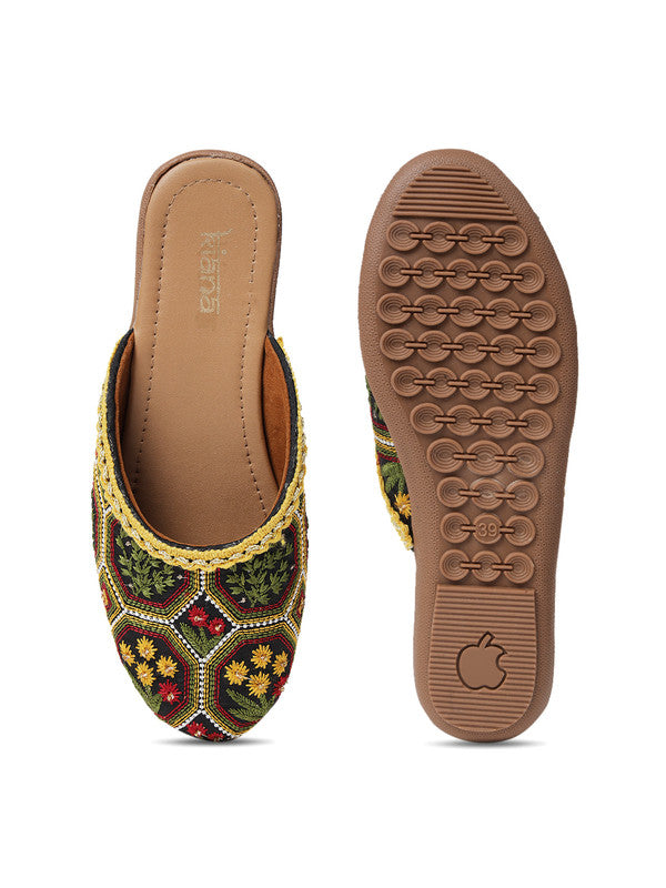 Women's Embroidered Green Canvas Closed Toe Bellies!!
