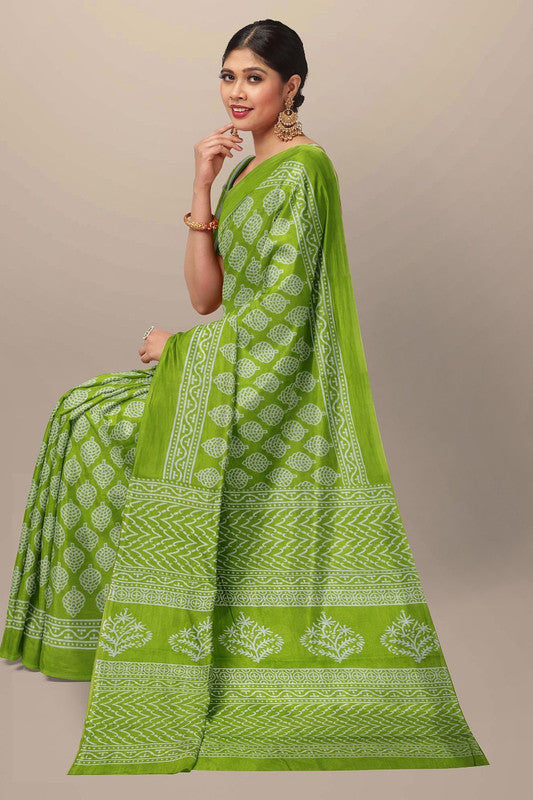 Green & White Coloured Premium Mul Mul Cotton Beautiful Hand Block printed Women Daily/Party wear Saree with Blouse!!