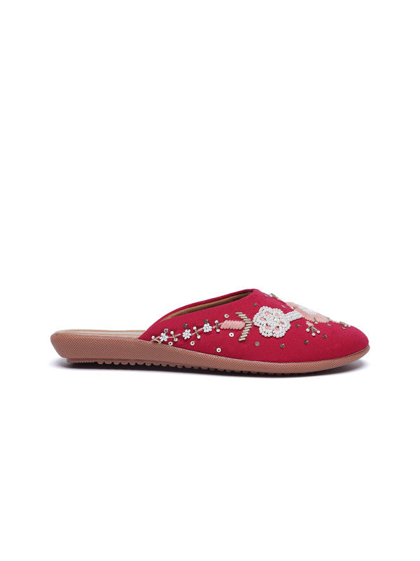 Women's Embroidered Red Canvas Round Toe Bellies!!