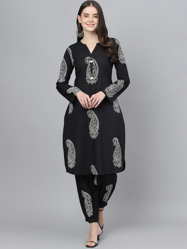 Black Ethnic motifs printed Straight Shape Party wear Kurti with Patiala Pant!!