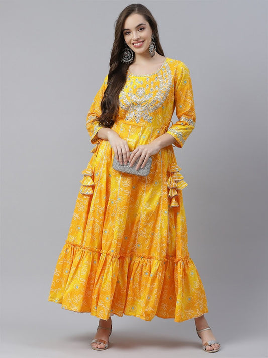 Yellow & White Coloured Pure Cotton Bandhani Printed Gotta Patti Work Women Designer Party wear Anarkali Kurta!!