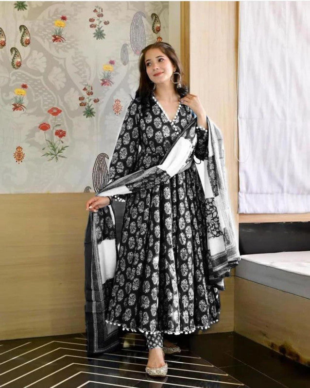 Blck Floral Pompom Suit with Beautiful Print Long Anarkali Kurti Pant with Dupatta!!