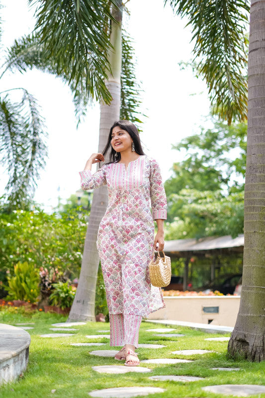 Pink & Multi Coloured Pure Cotton Printed Women Designer Traditional Daily wear Kurti with Pant!!