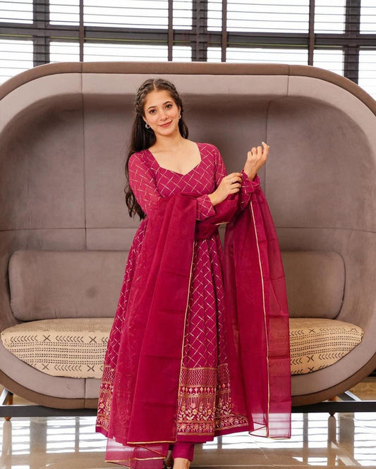 Maroon Coloured Faux Georgette with Embroidery Sequence Work Women Designer Party wear Anarkali Gown kurti with Bottom & Dupatta!!