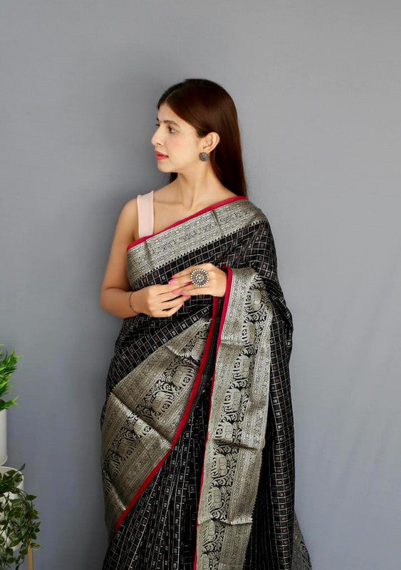 Navy Blue & Red Coloured Beautiful Shiny Checks with Rich Pallu and attractive Border Women Party wear Soft Silk Saree with Blouse!!