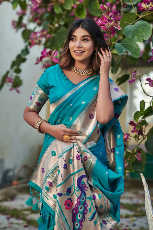 Banarasi Soft silk Paithani Saree with Zari border and Zari pallu!!