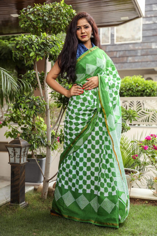 Green Coloured Cotton Jari Border Saree with Blouse!!