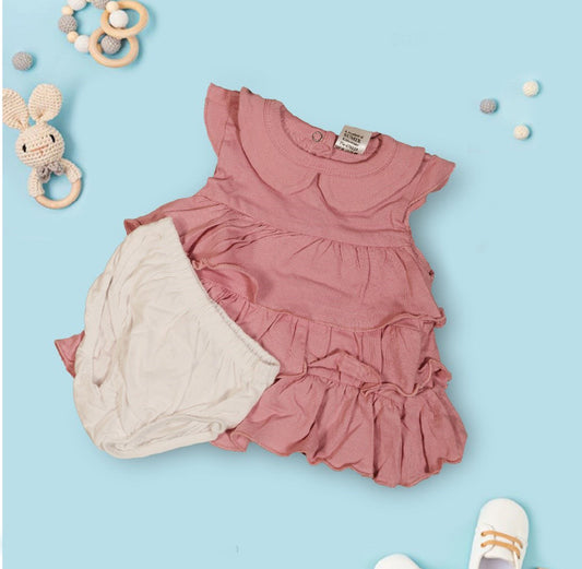 Pink Coloured Cotton Daily wear Girls Designer Frock with Panty!!