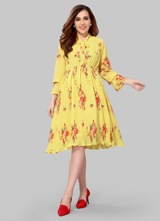 Light Yellow Coloured Premium Chiffon Crepe Printed 3/4 Sleeves V Neck Knee Length Women Party/Daily wear Western Dress!!