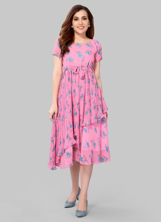 Pink Coloured Premium Chiffon Crepe Printed 3/4 Sleeves Round Neck Knee Length Women Party/Daily wear Western Dress!!