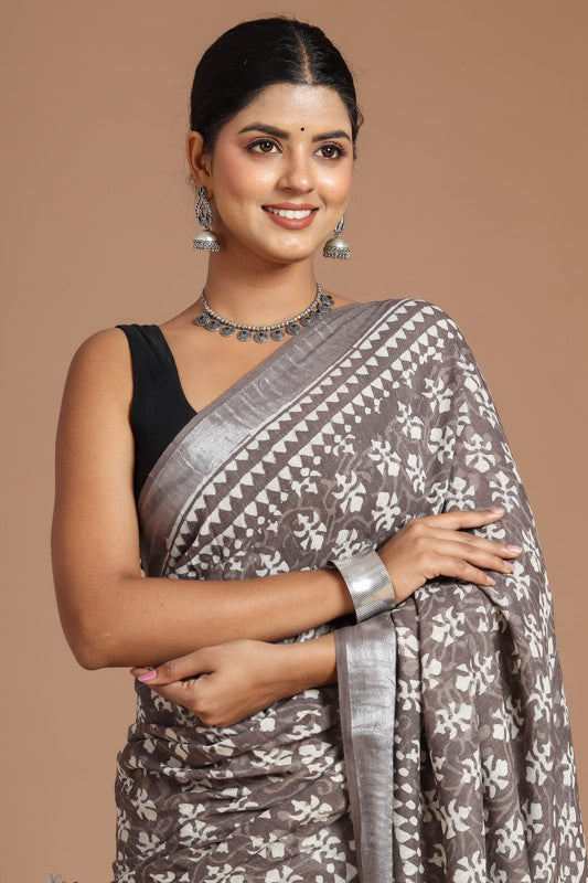 Grey & Multi Coloured Linen Cotton Beautiful Hand Block printed Women Daily/Party wear Saree with Blouse!!