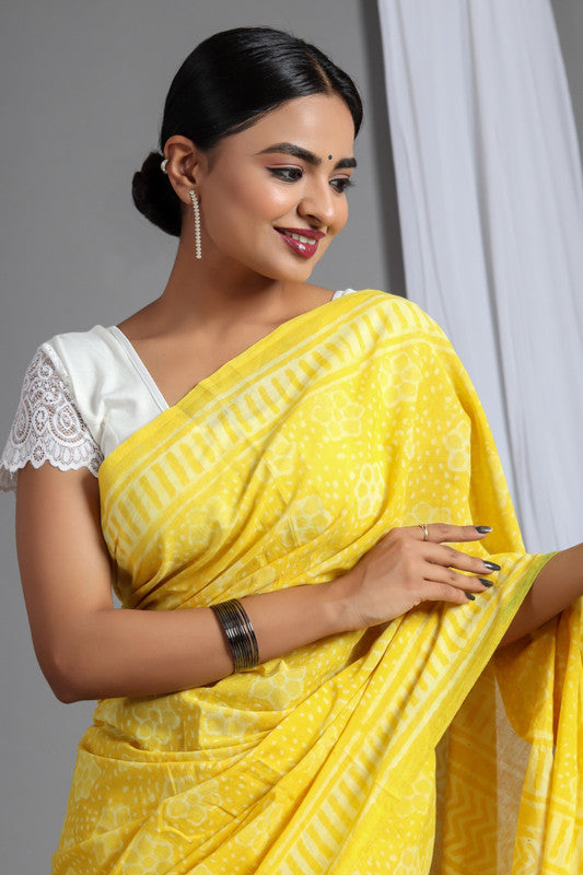 Yellow Wedding Saris 2023: Shop Haldi Function Yellow Sarees Online India |  Me99 - Part 6