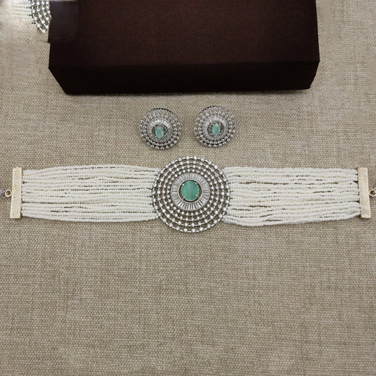 Beautiful Light Green & White Pearls and Kundan AD Jewellery Necklace set with Earrings!!