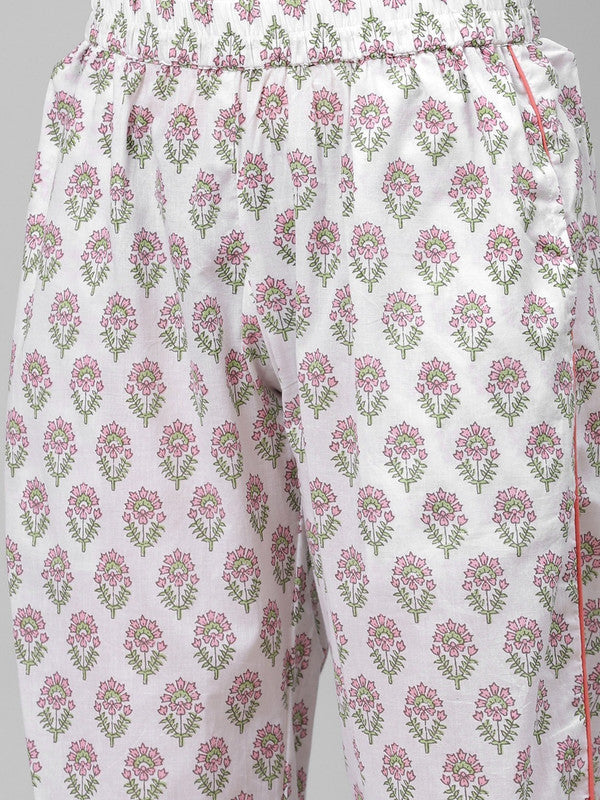 White & Pink Coloured Pure Cotton Floral Printed Round Neck 3/4 Sleeves Woman Designer Stylish Top & Trousers Night suit!!