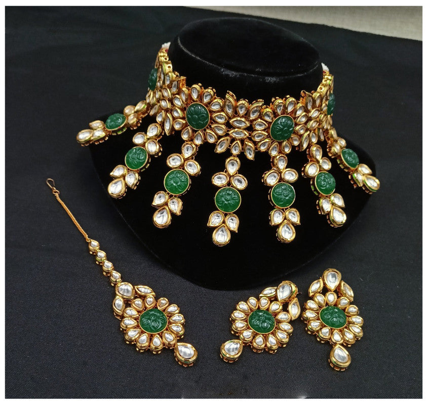 Premium quality Gold Plating Green Kundan jewellery Necklace set with Earrings and Matha Patti!!