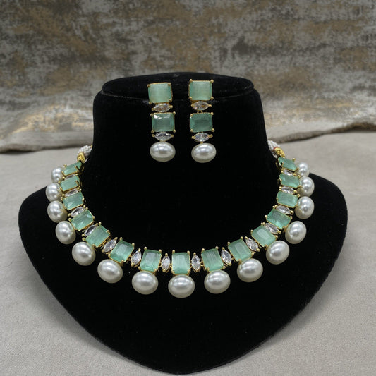 Light Green & White Coloured Pure Brass Real Kundan with Pearls Women Designer Choker set with earrings!!